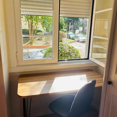 Lovely To Feel * Lissabon